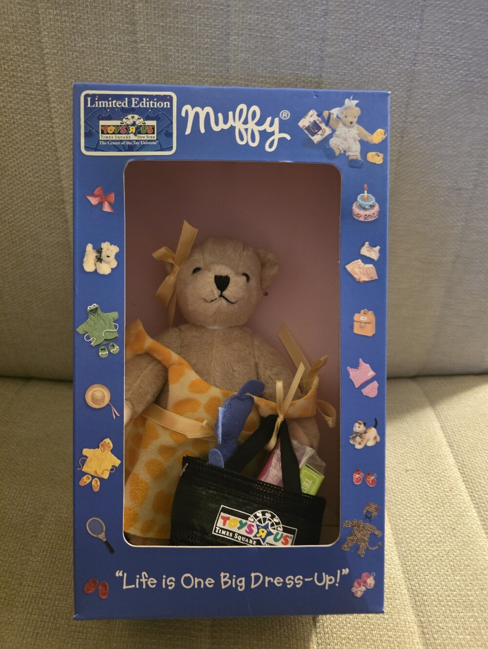 Muffy Vanderbear Life is one Big Dress-up  Muffy  New in Box New York Limited